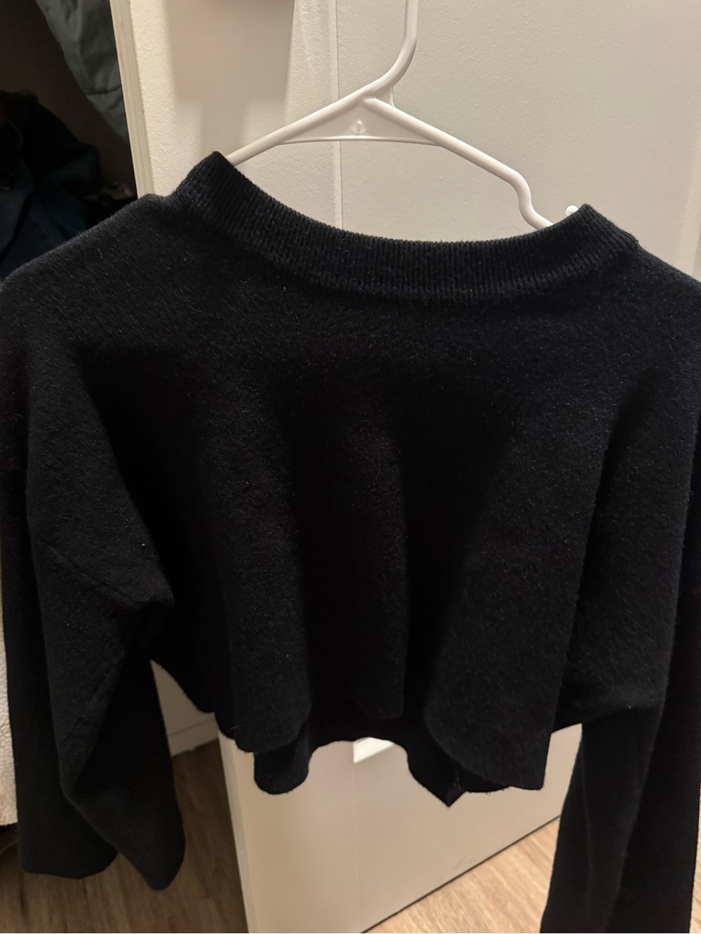 Princess Polly Black Cropped Crew Sweatshirt